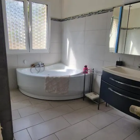 Ferienhaus Grande Maison - *